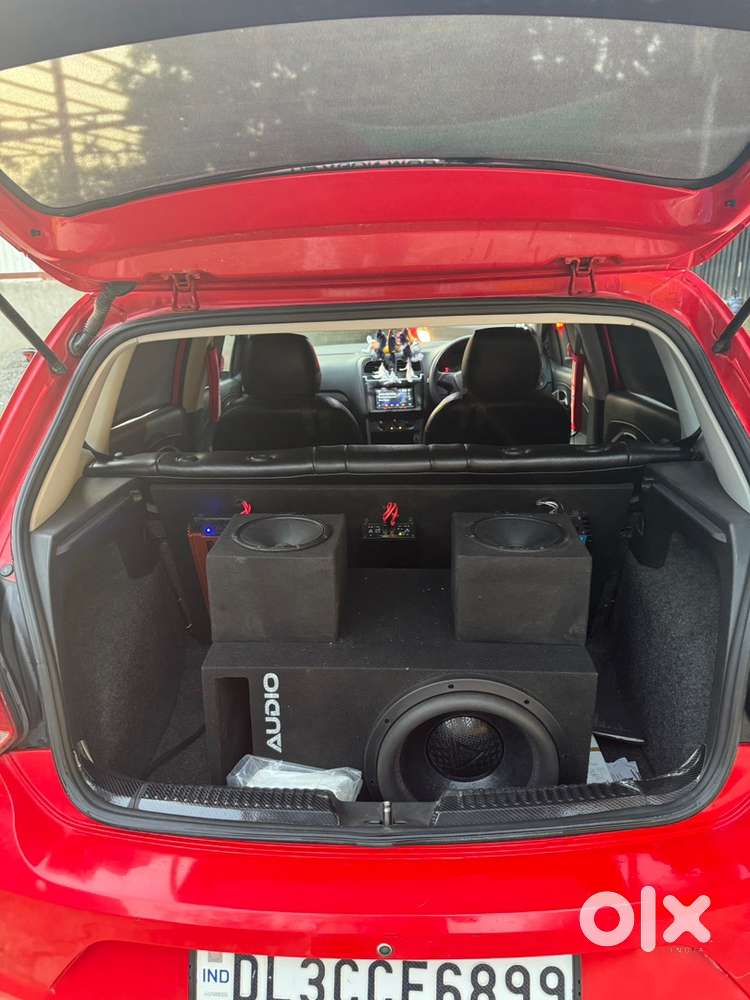 Volkswagen Polo 2016 Car
