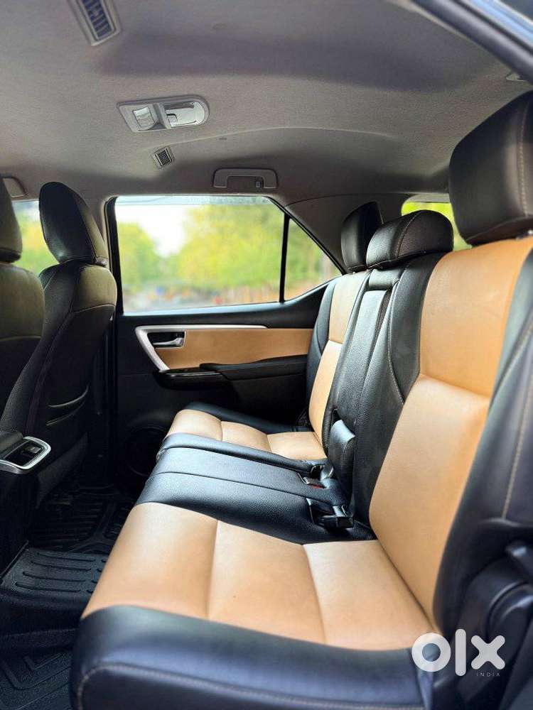 Toyota Fortuner 4x2 At 2.8 Diesel, 2019, Diesel
