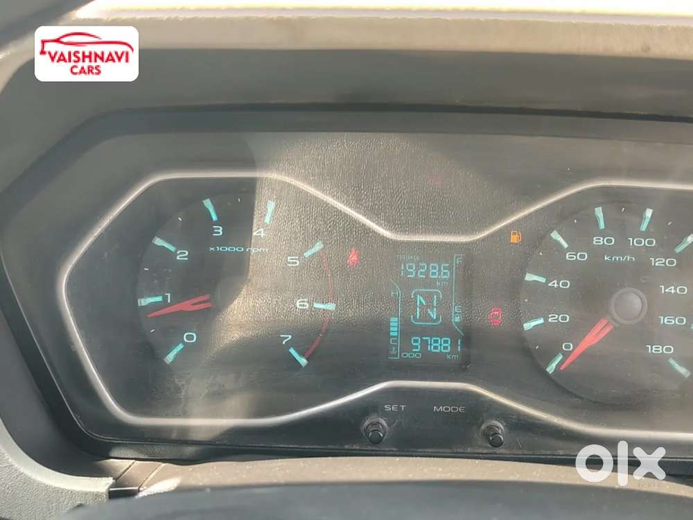 Mahindra Scorpio S10, 2014, Diesel