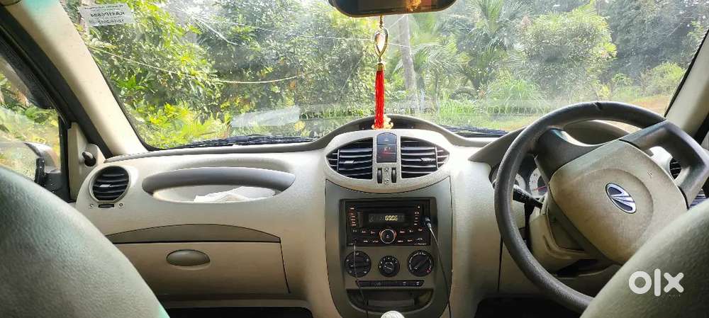 Mahindra Quanto C6 2012 Diesel 7 Seater  Well Maintained