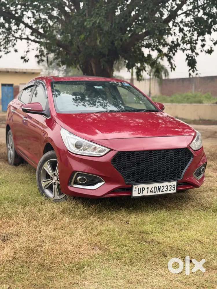 Hyundai New Verna Sx 2018 Urgent Néed Hai Paise Ki Flate Ka Loan Clear