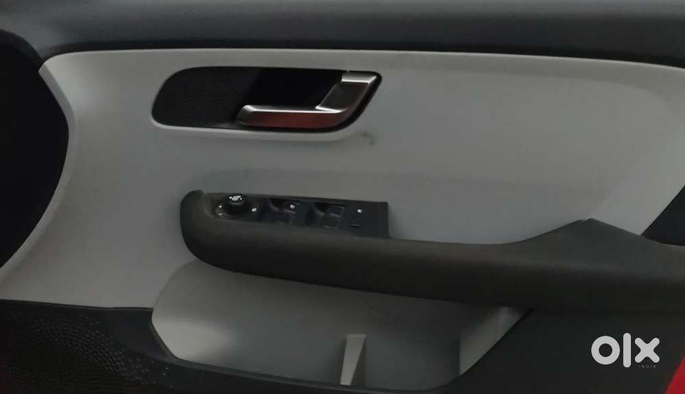 Tata Altroz Xz, 2020, Petrol