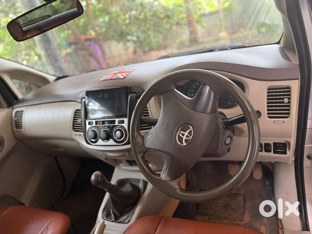 Toyota Innova 2013 Diesel Well Maintained