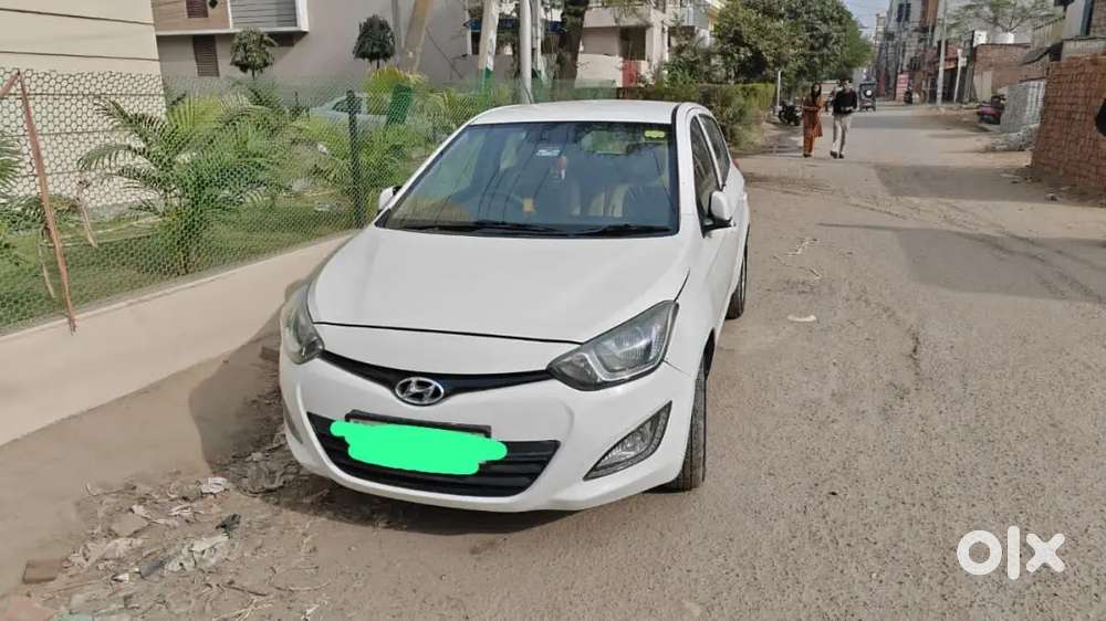 Hyundai I20 Sportz 2013 Car