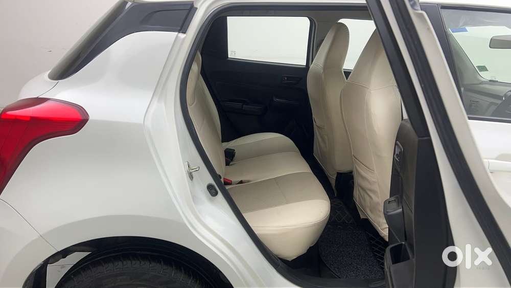 Maruti Suzuki Swift 1.3 Lxi, 2022, Petrol