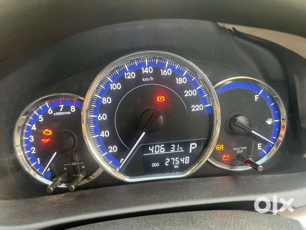 Toyota Yaris J Cvt, 2018, Petrol