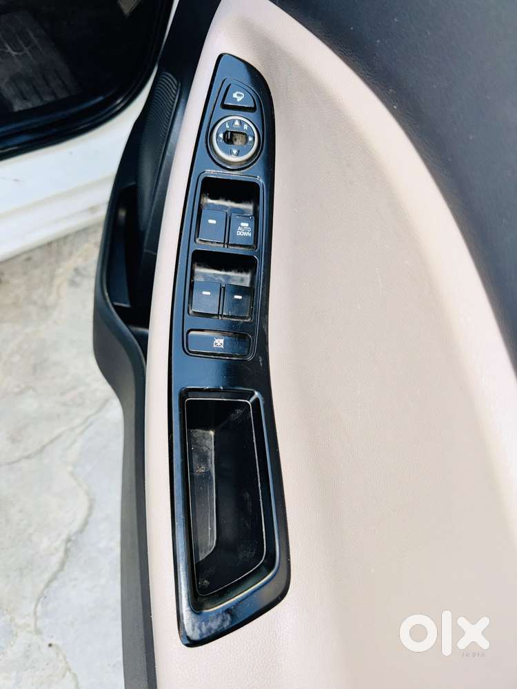 Hyundai I20 Sportz 1.2 Vtvt, 2018, Petrol