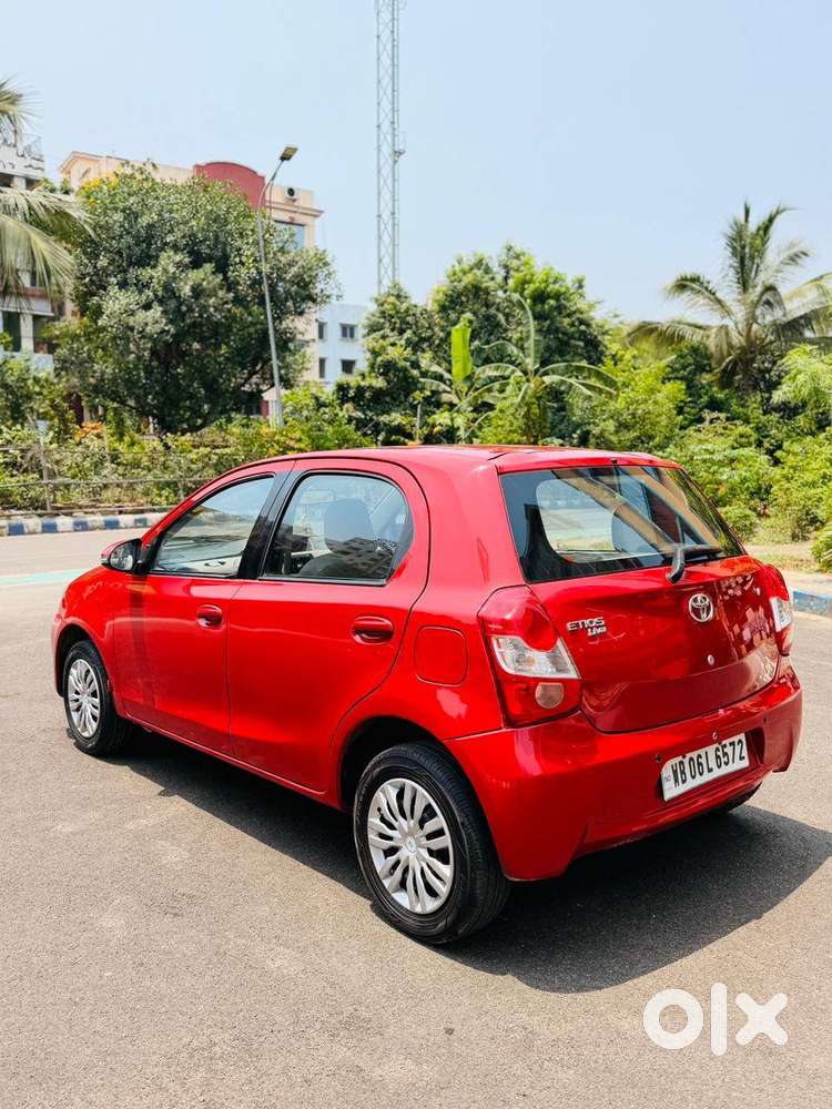 Toyota Etios Liva 2015 Petrol Well Maintained