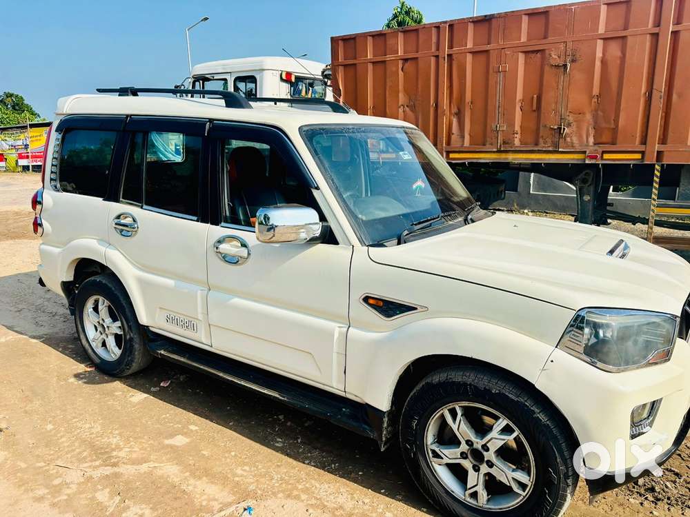 Mahindra Scorpio Diesel 2015