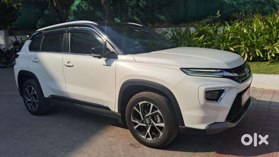 Toyota Urban Cruiser Hyryder 1.5 V Hybrid, 2025, Petrol