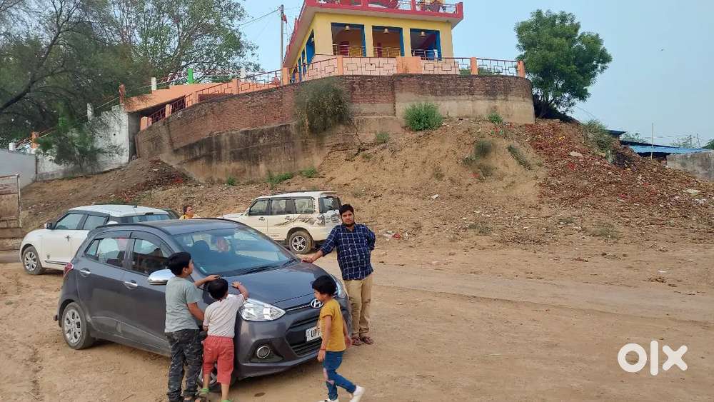 Hyundai Grand I10 2017 Diesel 83000 Km Driven