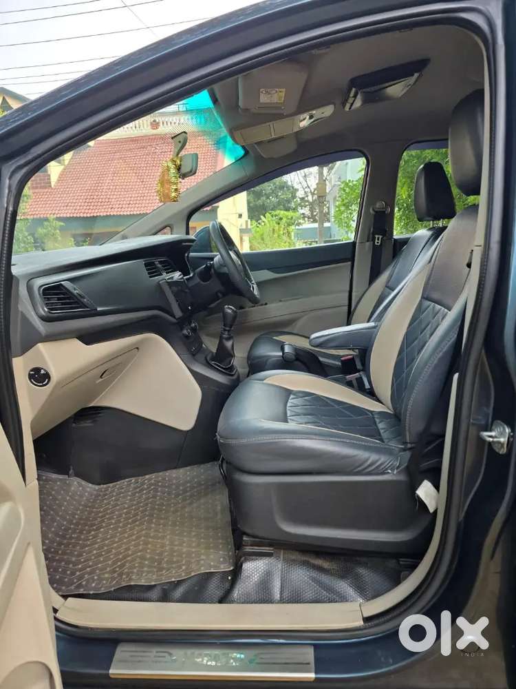 Mahindra Marazzo 2021 Diesel Well Maintained