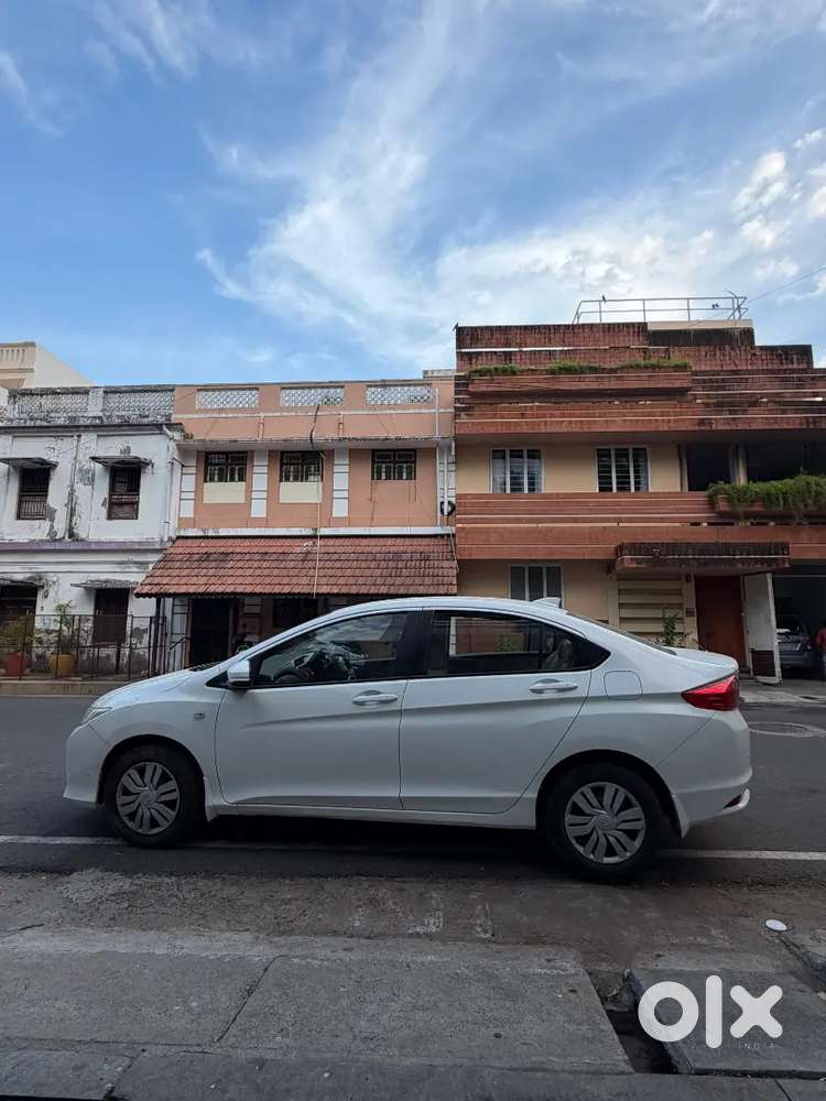 Honda City 2015 Manual - Excellent Condition