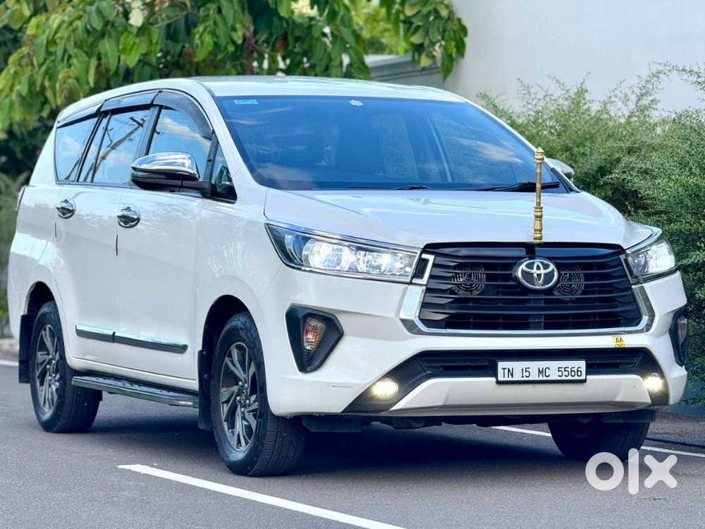 Toyota Innova Crysta 2.4 Leadership Edition, 2022, Diesel