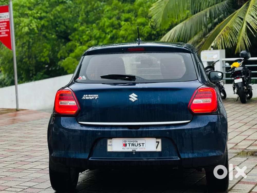 Maruti Suzuki Swift 1.3 Zxi, 2020, Petrol