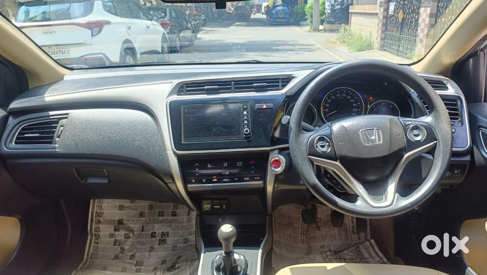 Honda City 2014-2015 V Mt, 2018, Petrol