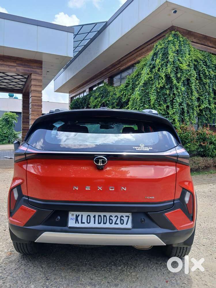 Tata Nexon Fearless Plus (ps) 1.2 Icng 6mt Red Dark Edition, 2024, P..