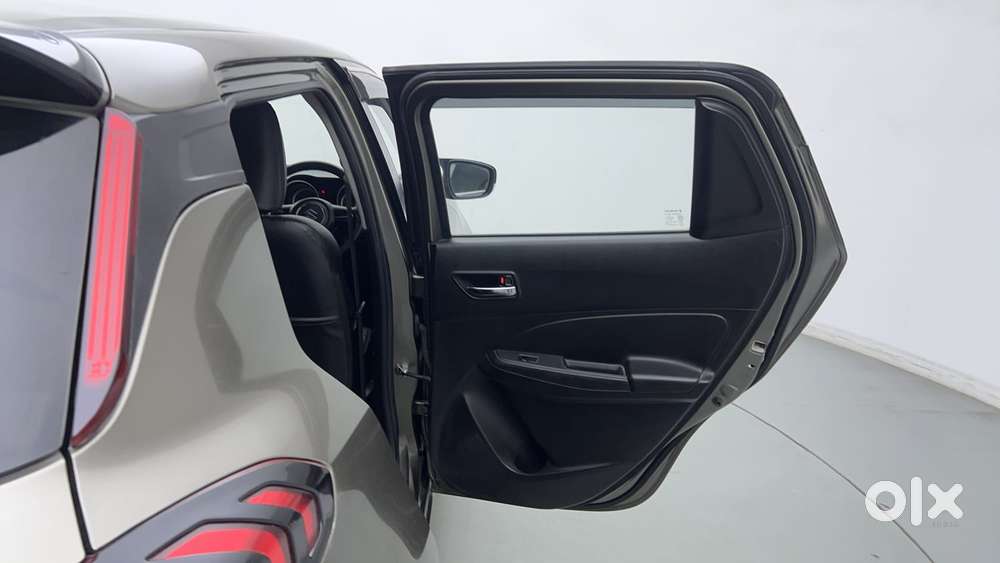 Maruti Suzuki Swift Vvt Vxi, 2022, Petrol