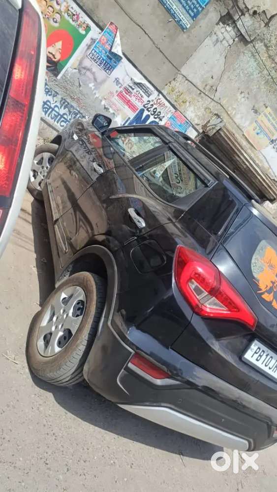 Mahindra Xuv300 Turbosport 2023 Petrol 12800 Km Driven New Car