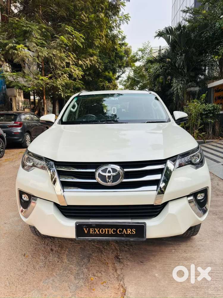 Toyota Fortuner 4x2 At 2.8 Diesel, 2020, Diesel
