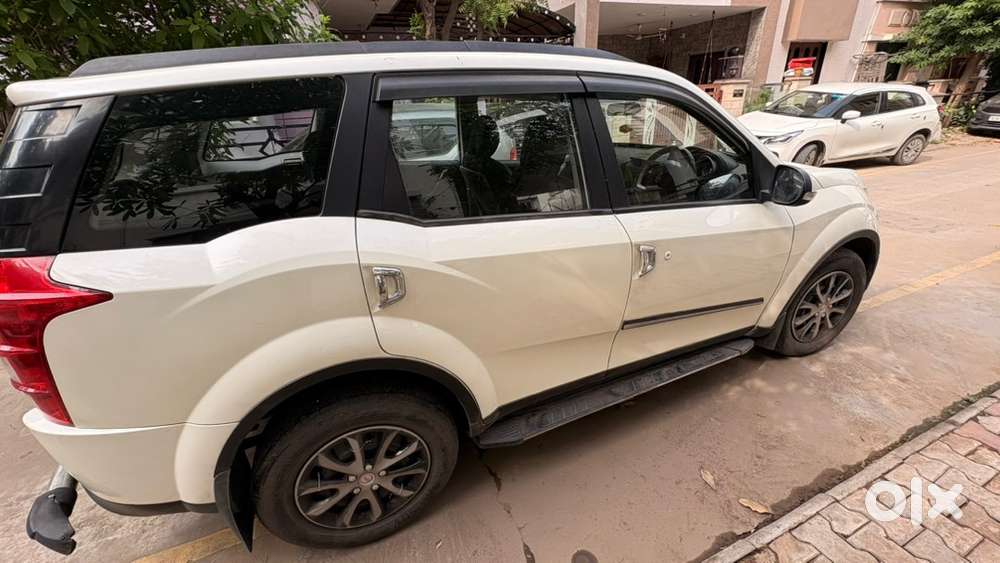 Mahindra Xuv500 2018 Diesel Well Maintained