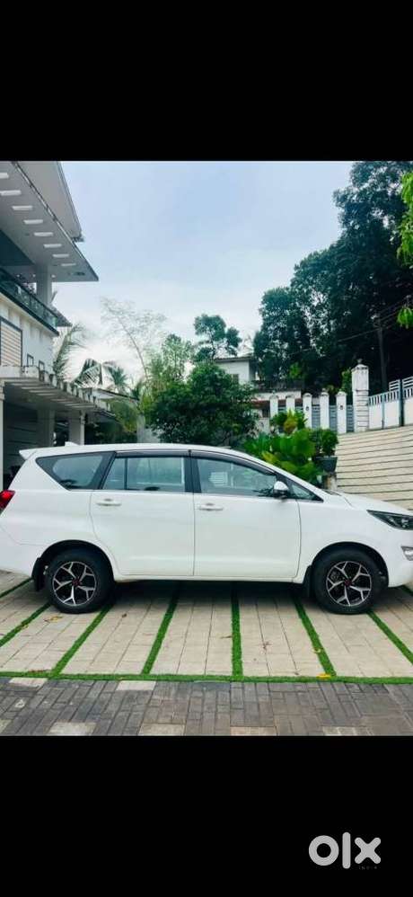 Toyota Innova Crysta 2.8 Gx At, 2018, Diesel