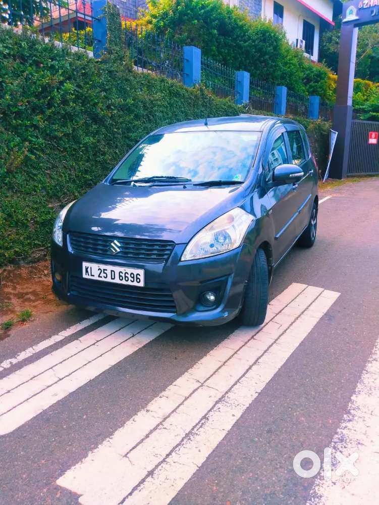 Maruti Suzuki Ertiga 2012 Diesel 143429 Km Driven