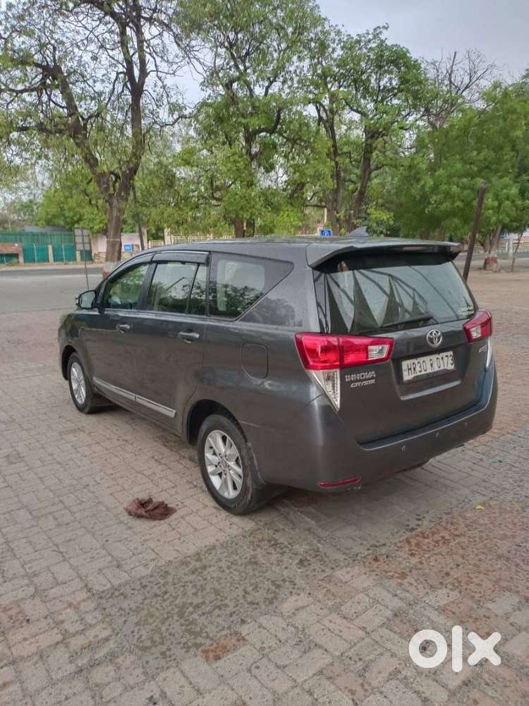 Toyota Innova Crysta 2.8 Gx At, 2017, Diesel