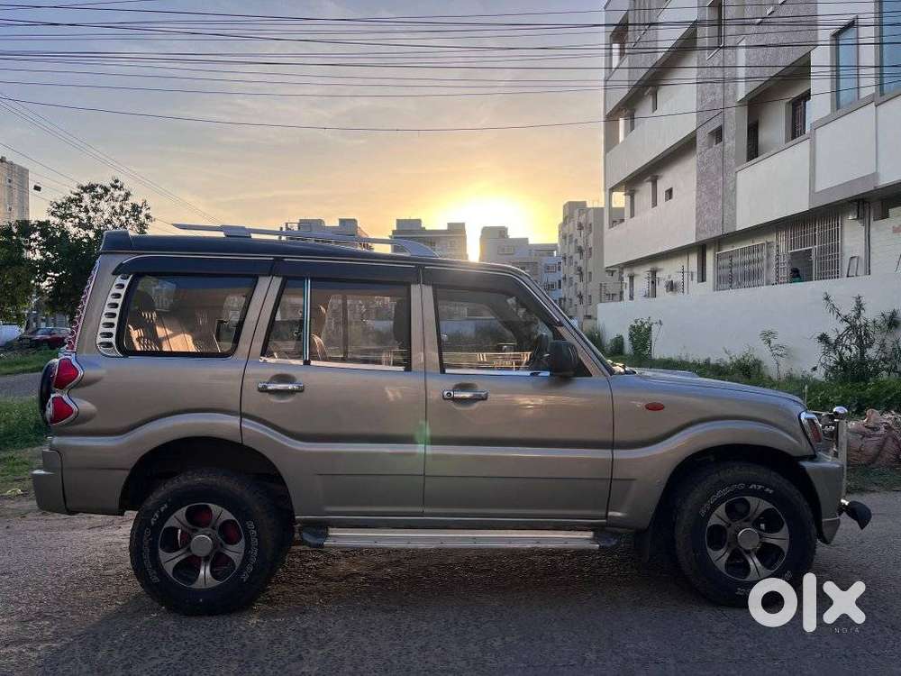 Mahindra Scorpio Vlx 2.2 Mhawk Bsiii, 2011, Diesel