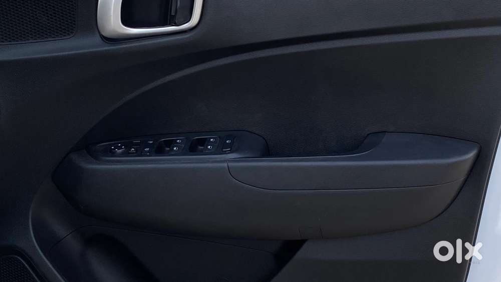 Hyundai Venue 1.0 Sx Turbo Imt, 2022, Petrol