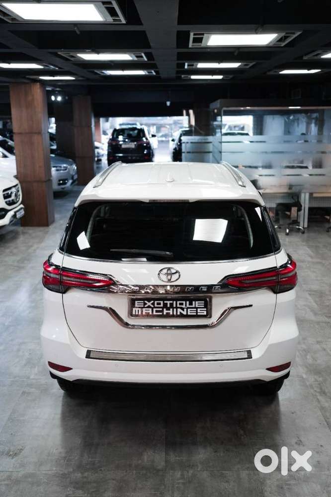Toyota Fortuner 4x2 Mt 2.8 Diesel, 2023, Diesel