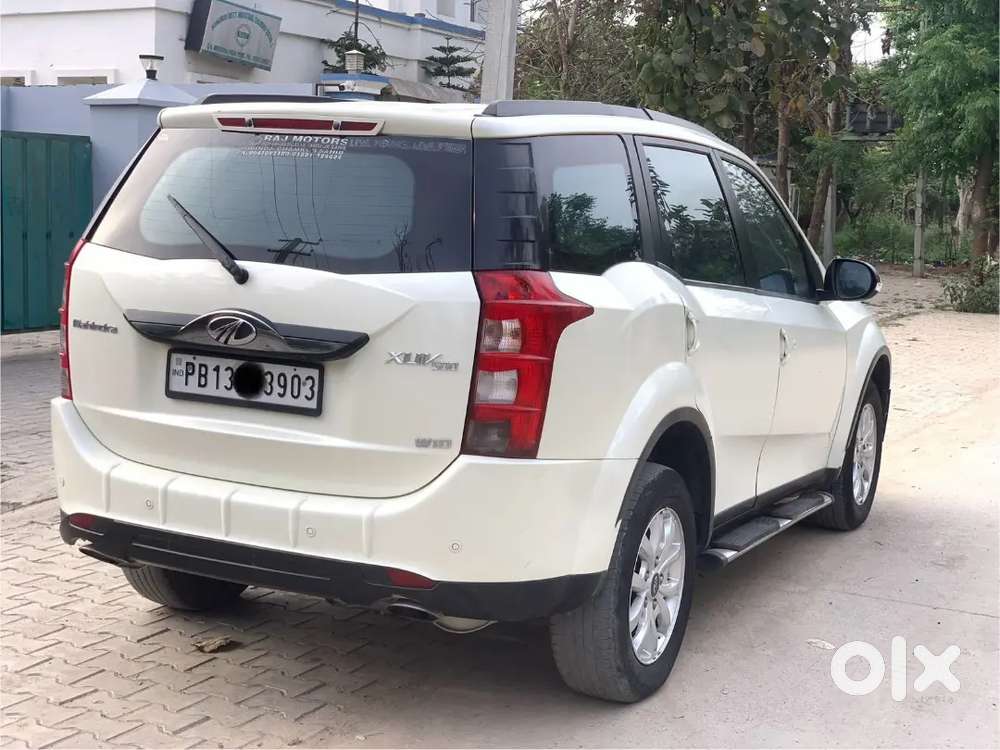 Mahindra Xuv500 2015 Diesel 94000 Km Driven
