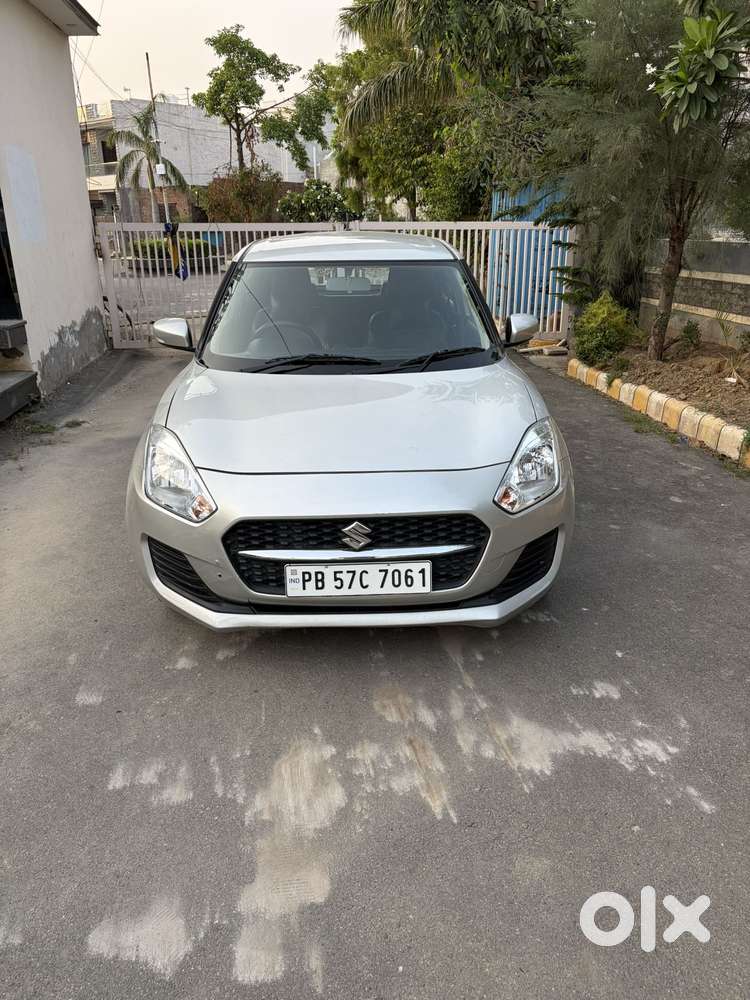 Maruti Suzuki Swift, 2023, Petrol