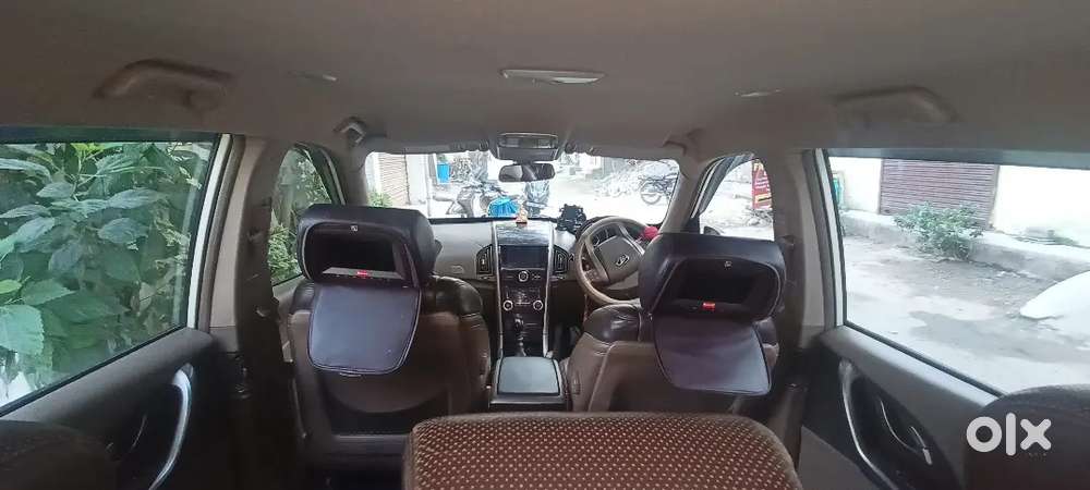 Mahindra Xuv500 2015 Year Model W8 Original Condition