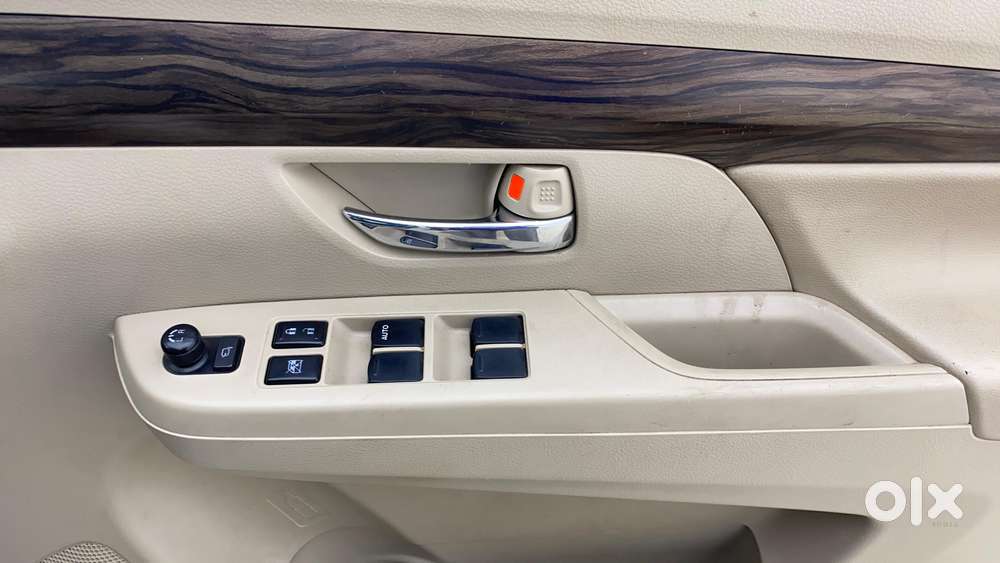 Maruti Suzuki Ertiga Zxi Plus Shvs, 2021, Petrol