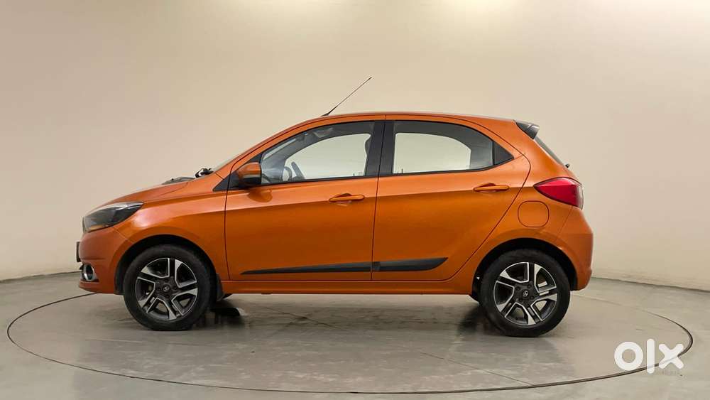Tata Tiago 1.2 Revotron Xz Plus Dual Tone, 2019, Petrol