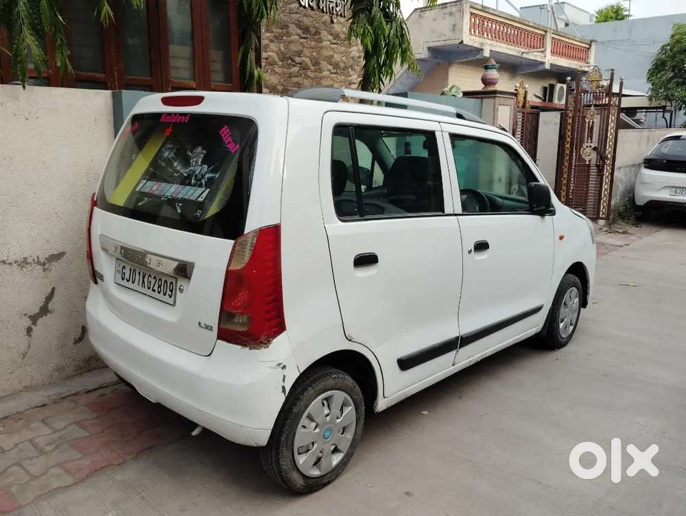 Maruti Suzuki Wagon R 1.0 2011