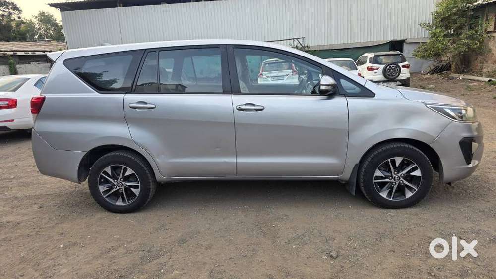 Toyota Innova Crysta 2.8 Gx At, 2016, Diesel
