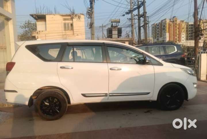 Toyota Innova Crysta 2.4 G Mt 8s, 2019, Diesel