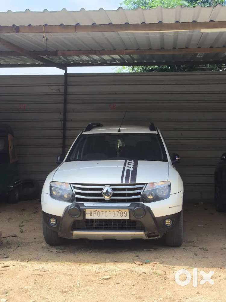 Renault Duster 2015 Diesel Well Maintained