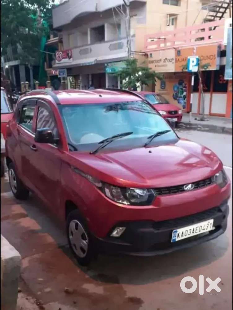 Mahindra Kuv 100 2017