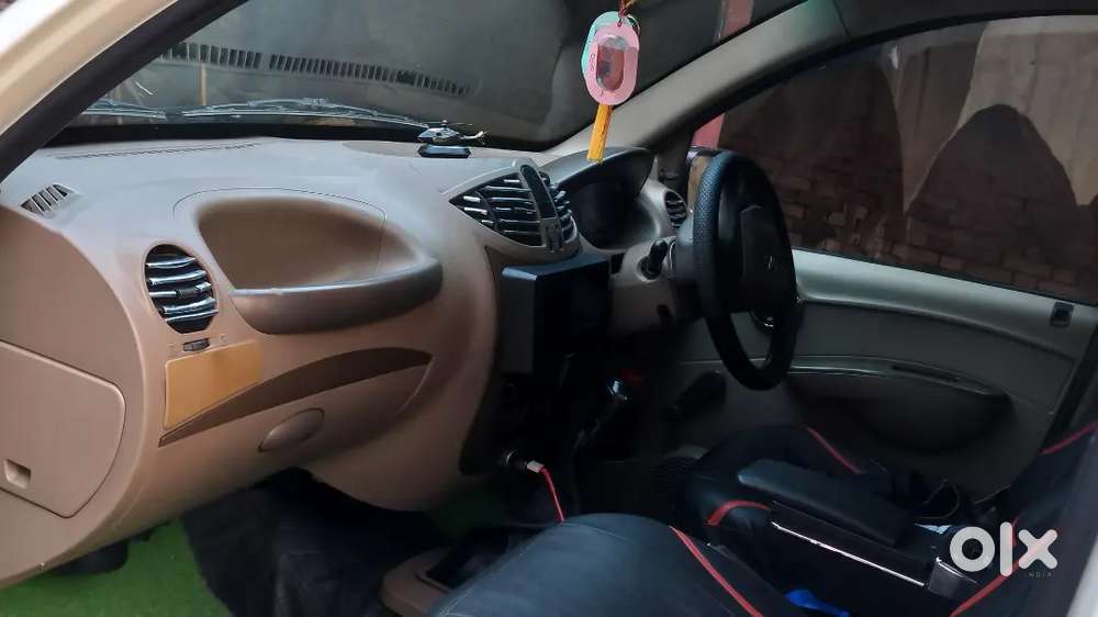 Mahindra Xylo 2014