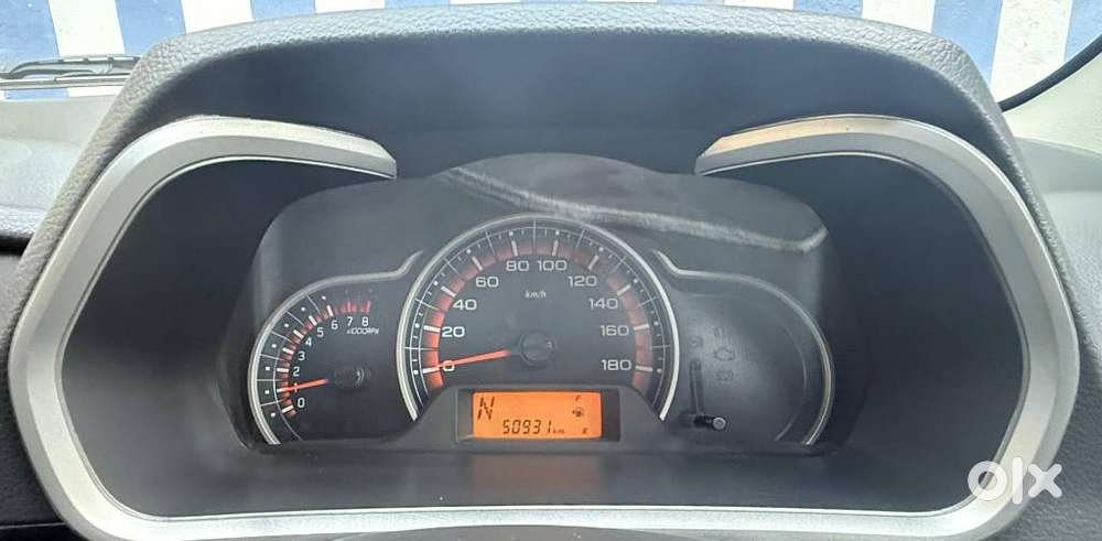 Maruti Suzuki Alto K10 1.0 Vxi Amt, 2017, Petrol