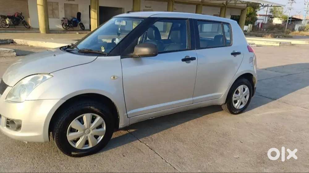 Maruti Suzuki Swift 2010 Petrol 89000 Km Driven