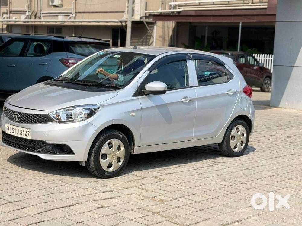 Tata Tiago 1.2 Revotron Xta, 2018, Petrol