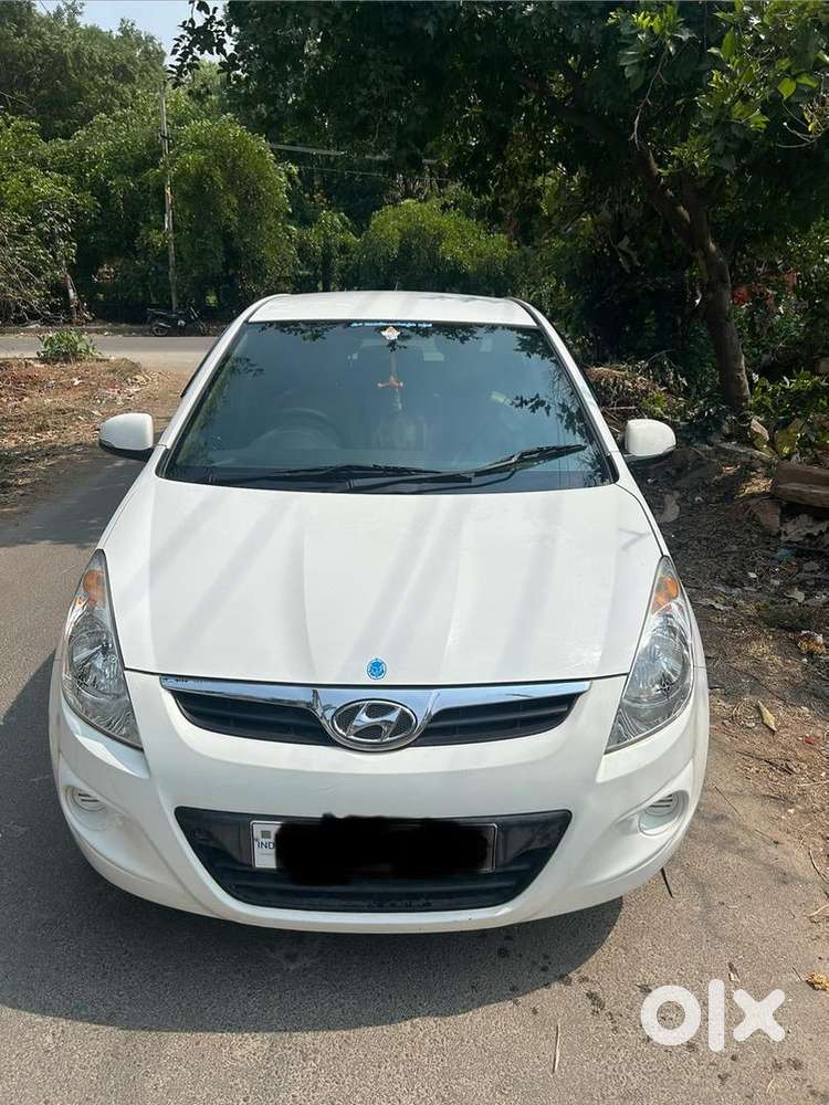 Hyundai I20 2011 Petrol Well Maintained