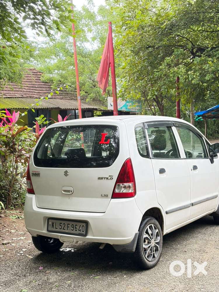 Maruti Suzuki Estilo 2014
