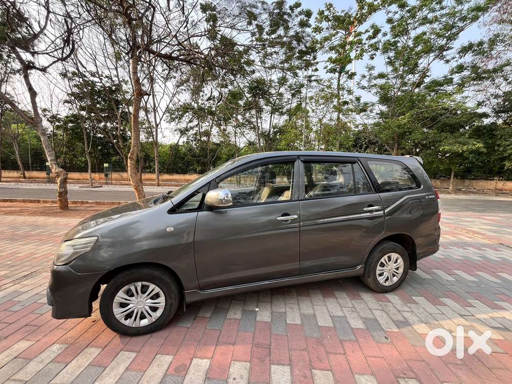 Toyota Innova 2.5 G (diesel) 7 Seater, 2013, Diesel