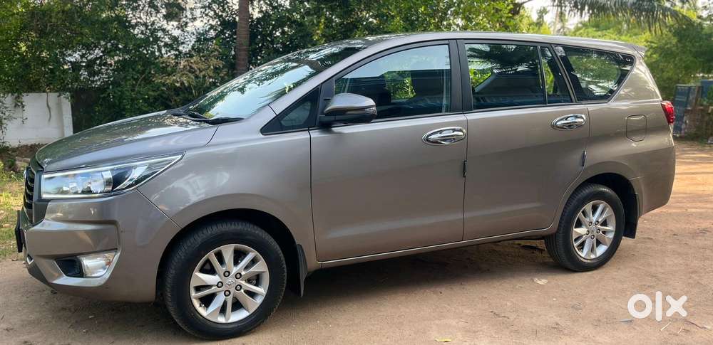 Toyota Innova Crysta