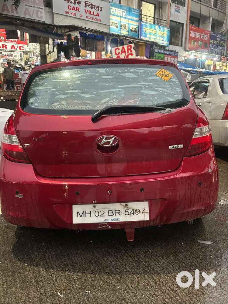 Hyundai I20 Asta 2011 Km Driven 100000